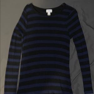 Black and blue long sleeved Top